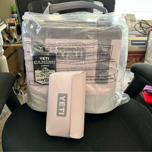 YETI Camino 20 cherry blossom and side kick 1L